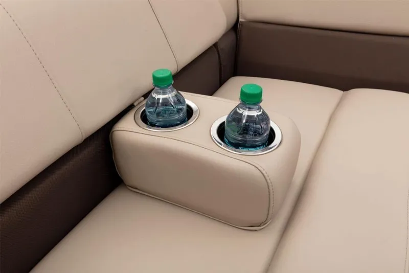 Slide: The Image of Sun Tracker Fishin' Barge 22 DLX 2019 - 70