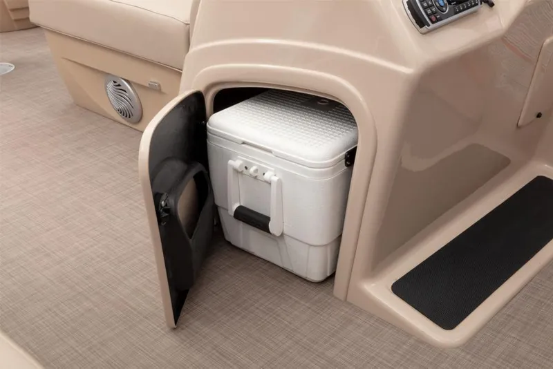 Slide: The Image of Sun Tracker Fishin' Barge 22 DLX 2019 - 76