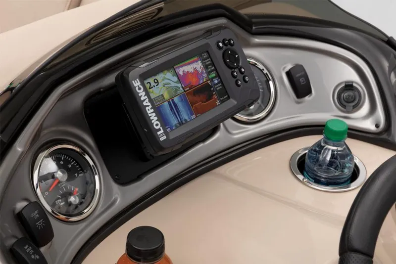 Slide: The Image of Sun Tracker Fishin' Barge 22 DLX 2019 - 78