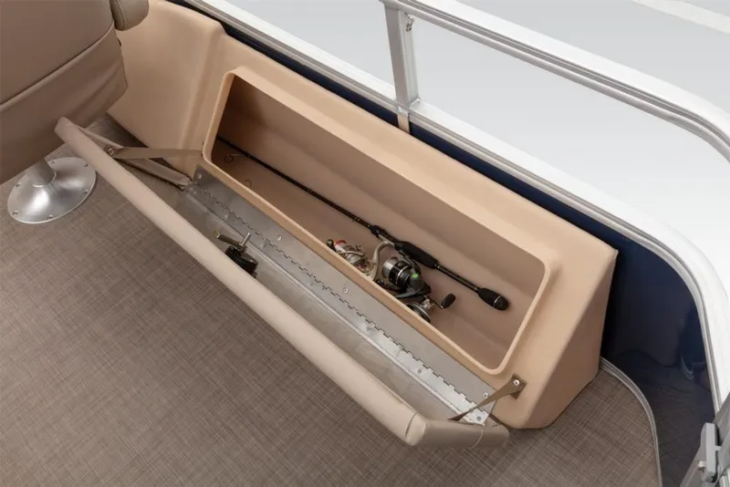 Slide: The Image of Sun Tracker Fishin' Barge 22 DLX 2019 - 81