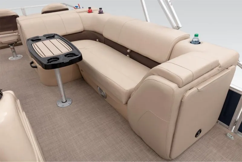 Slide: The Image of Sun Tracker Fishin' Barge 22 DLX 2019 - 82