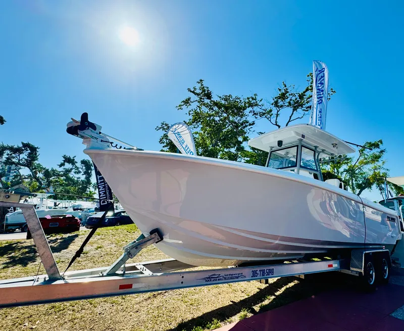 Slide: The Image of Reef Runner 280 Open 2026 - 2