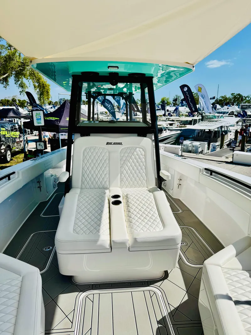 Slide: The Image of Reef Runner 340 Open 2026 - 12