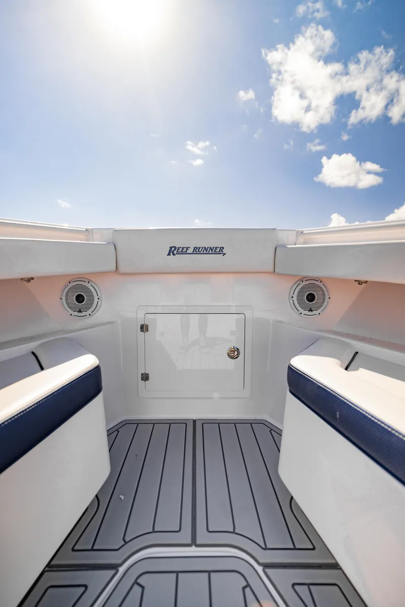 Slide: The Image of Reef Runner 340 Open 2026 - 25