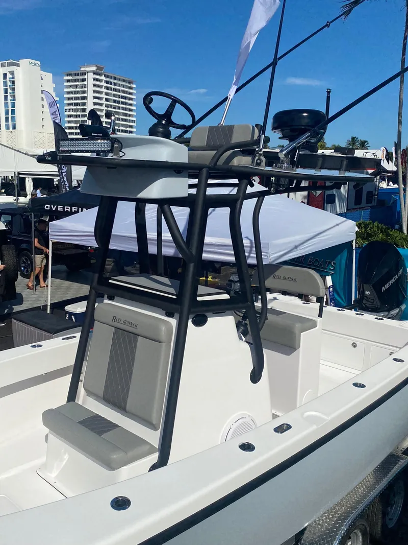 Slide: The Image of Reef Runner 230 C Open 2026 - 19