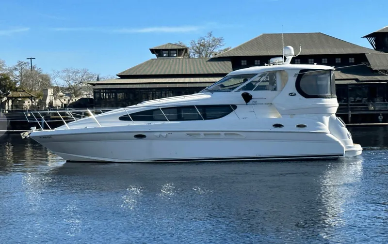 The Image of 1 2004 Sea Ray 390 Exterior Port Side - 0