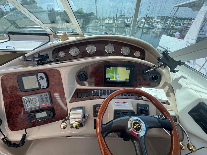 Slide: The Image of 9 2004 Sea Ray 390 Helm Station - 10