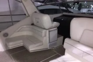 Slide: The Image of Sea Ray 390 Express Cruiser 1990 - 81