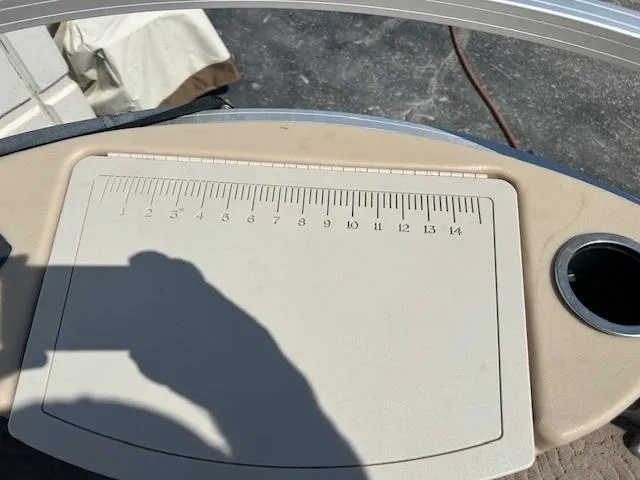 Slide: The Image of Sun Tracker Fishin' Barge 22 DLX 2013 - 57