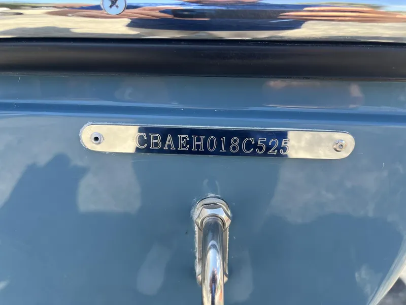 Slide: The Image of Cobia 265 Open Center Console 2025 - 8