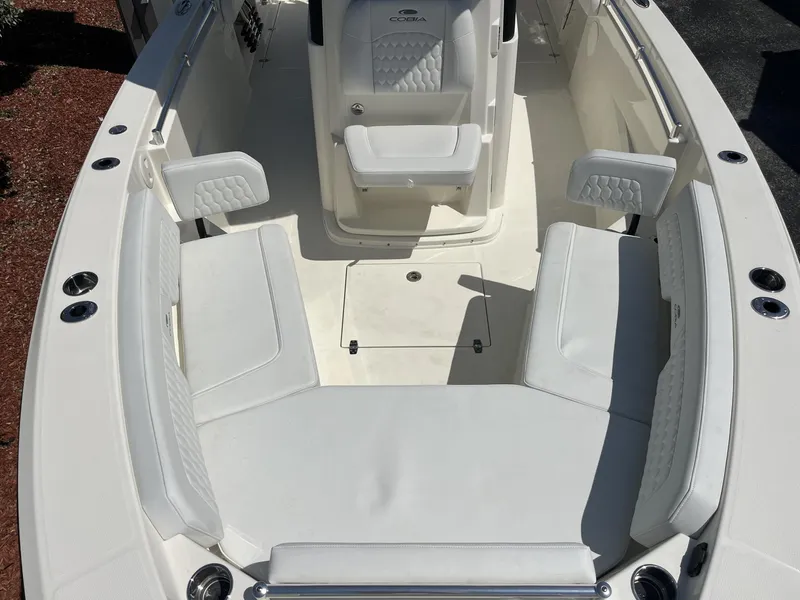 Slide: The Image of Cobia 265 Open Center Console 2025 - 22