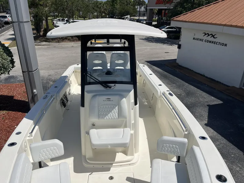 Slide: The Image of Cobia 265 Open Center Console 2025 - 23