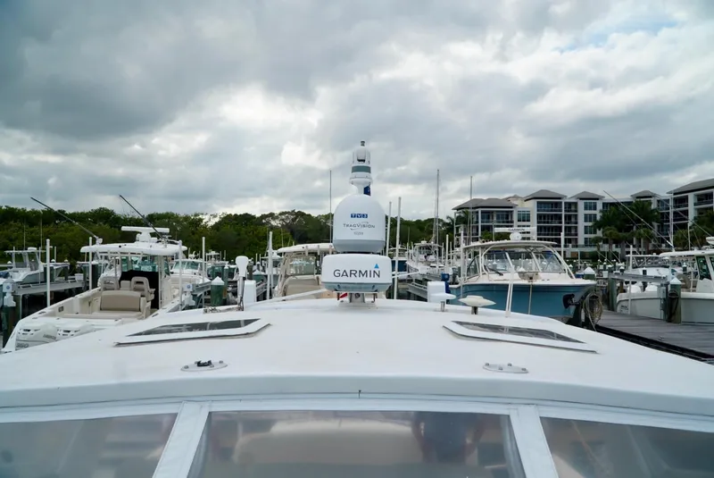 Slide: The Image of Tiara 4000 Express 1998 - 51