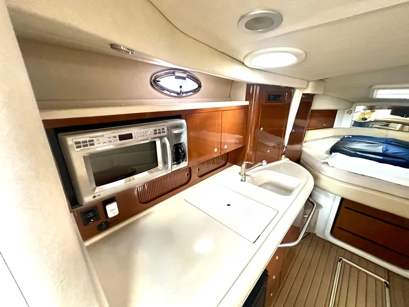 Slide: The Image of Sea Ray 340 Sundancer 2008 - 65