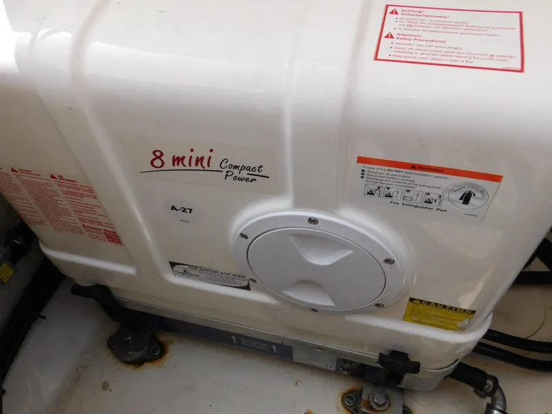 Slide: The Image of Grady-White Freedom 375 2018 - 70