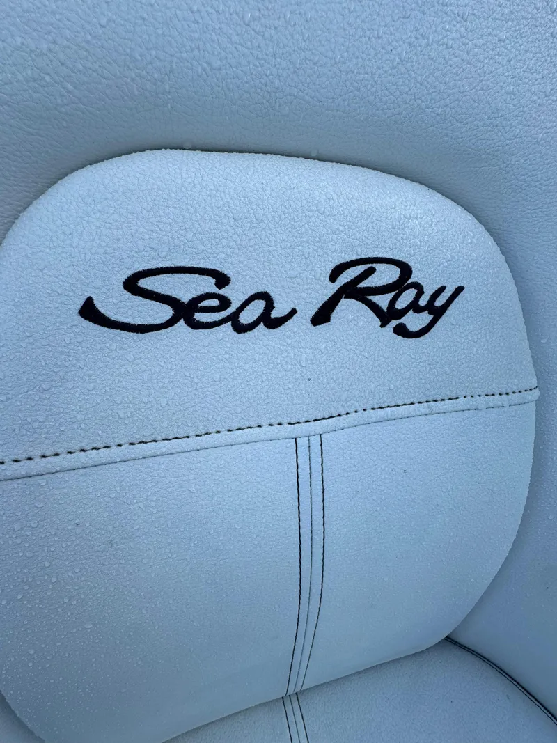 Slide: The Image of Sea Ray 260 Sundeck 2014 boat seat with embroidered logo. - 7