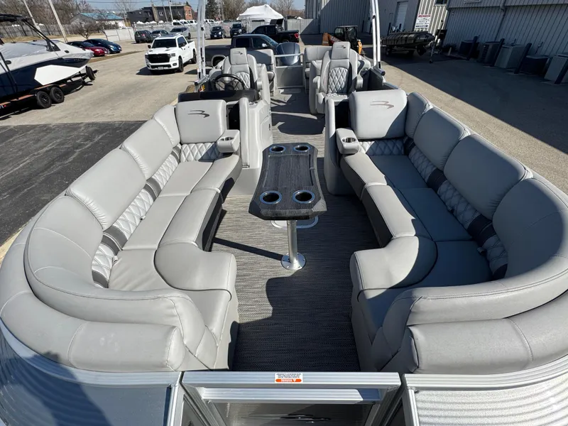 Slide: The Image of 2020 Bennington Q 25 QSR pontoon boat with spacious seating and modern design. - 16