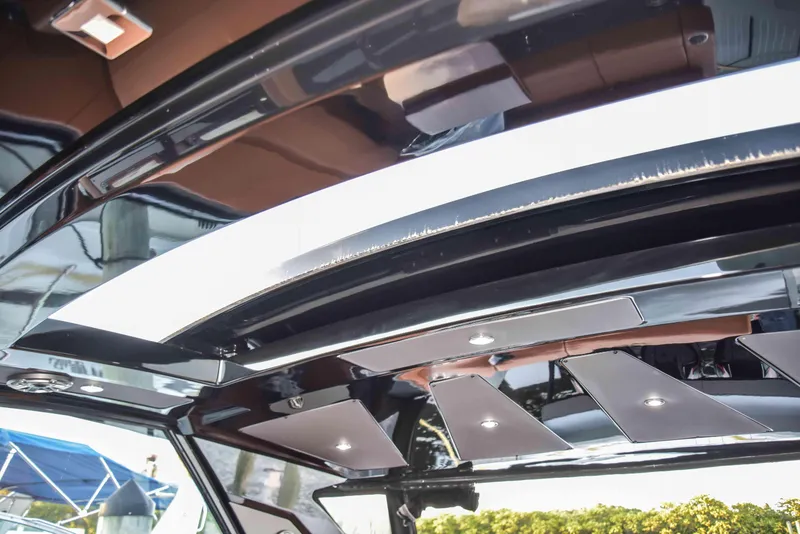 Slide: The Image of Cruisers Yachts 42 GLS OB 2021 - 65