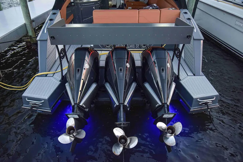 Slide: The Image of Cruisers Yachts 42 GLS OB 2021 - 66