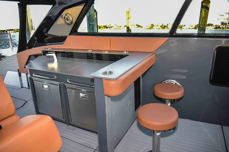 Slide: The Image of Cruisers Yachts 42 GLS OB 2021 - 68