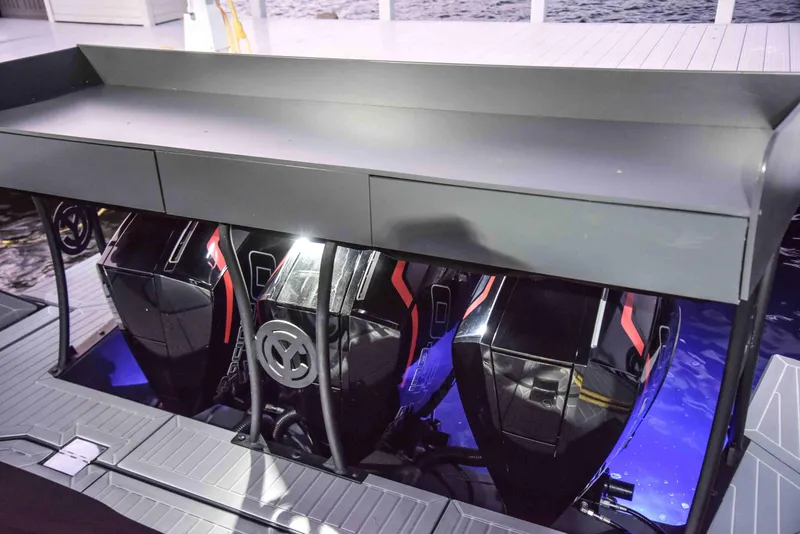 Slide: The Image of Cruisers Yachts 42 GLS OB 2021 - 70