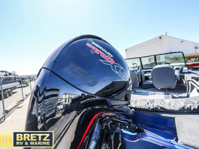 Slide: The Image of Fish and Ski FS 1900 2025 - 10