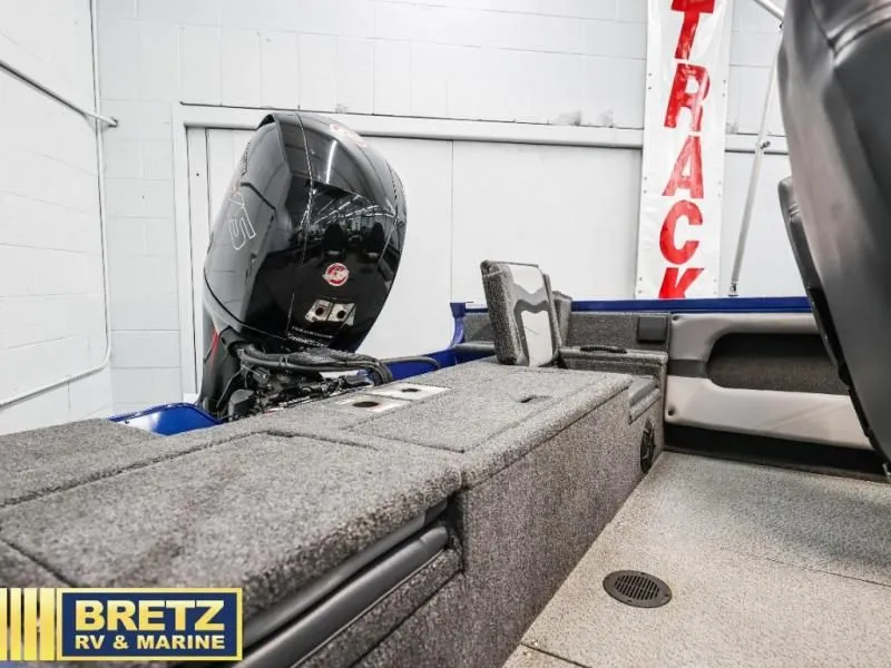 Slide: The Image of Fish and Ski FS 1900 2025 - 23