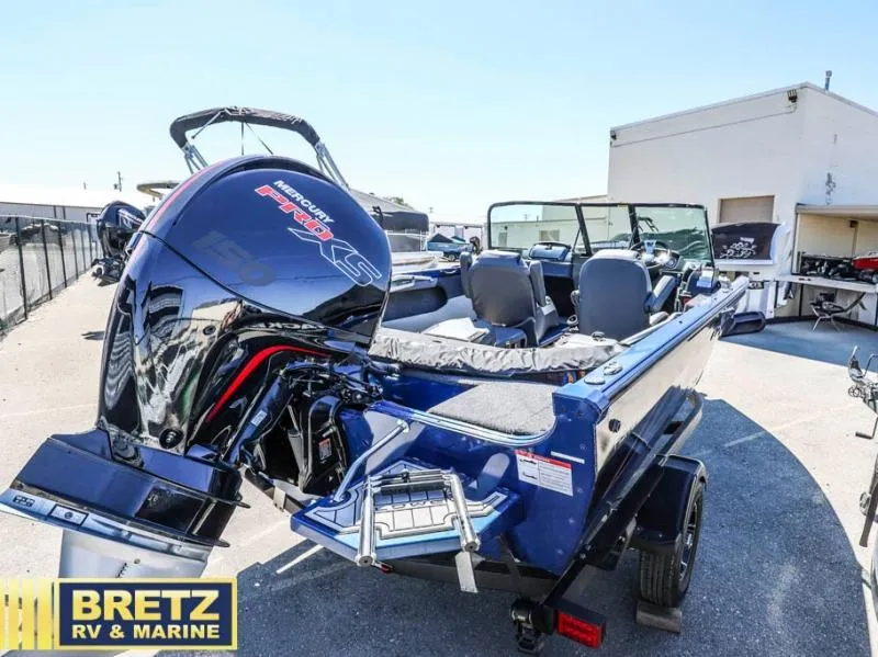 Slide: The Image of Fish and Ski FS 1900 2025 - 8