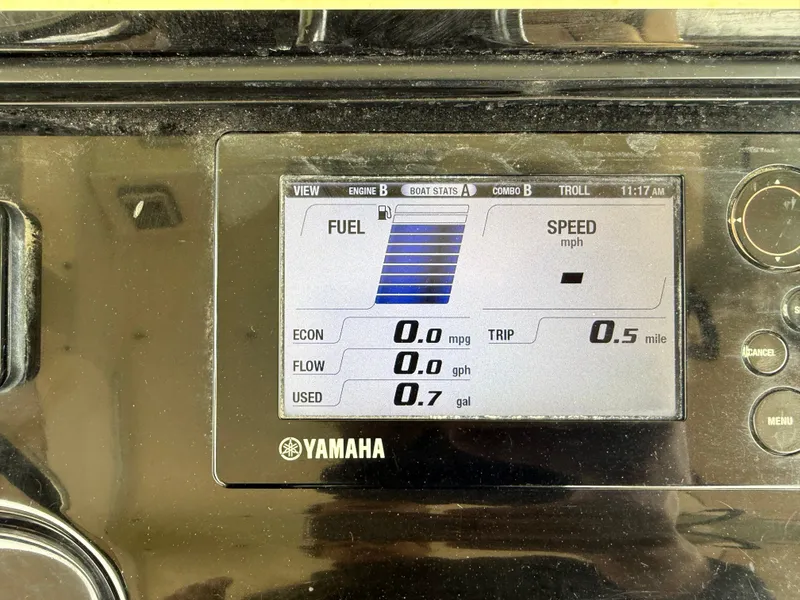 Slide: The Image of Yamaha display on 2016 Scout 300 LXF showing fuel and speed metrics. - 25