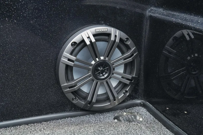 Slide: The Image of Manufacturer Provided Image: Nitro ZV19 Pro - 28