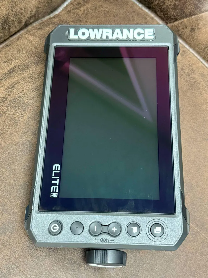 Slide: The Image of Lowrance Elite fishfinder on 1999 Hydra-Sports 22 Bay Sport boat. - 12