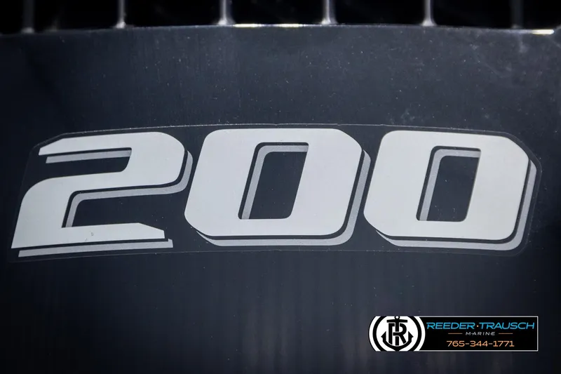 Slide: The Image of Premier 230 Solaris RL 2022 - 52