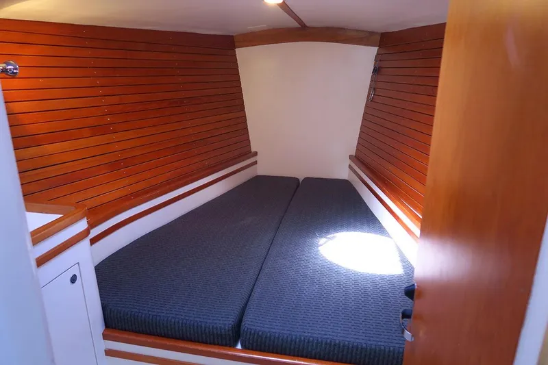 Slide: The Image of DK DK 46 2006 - 10