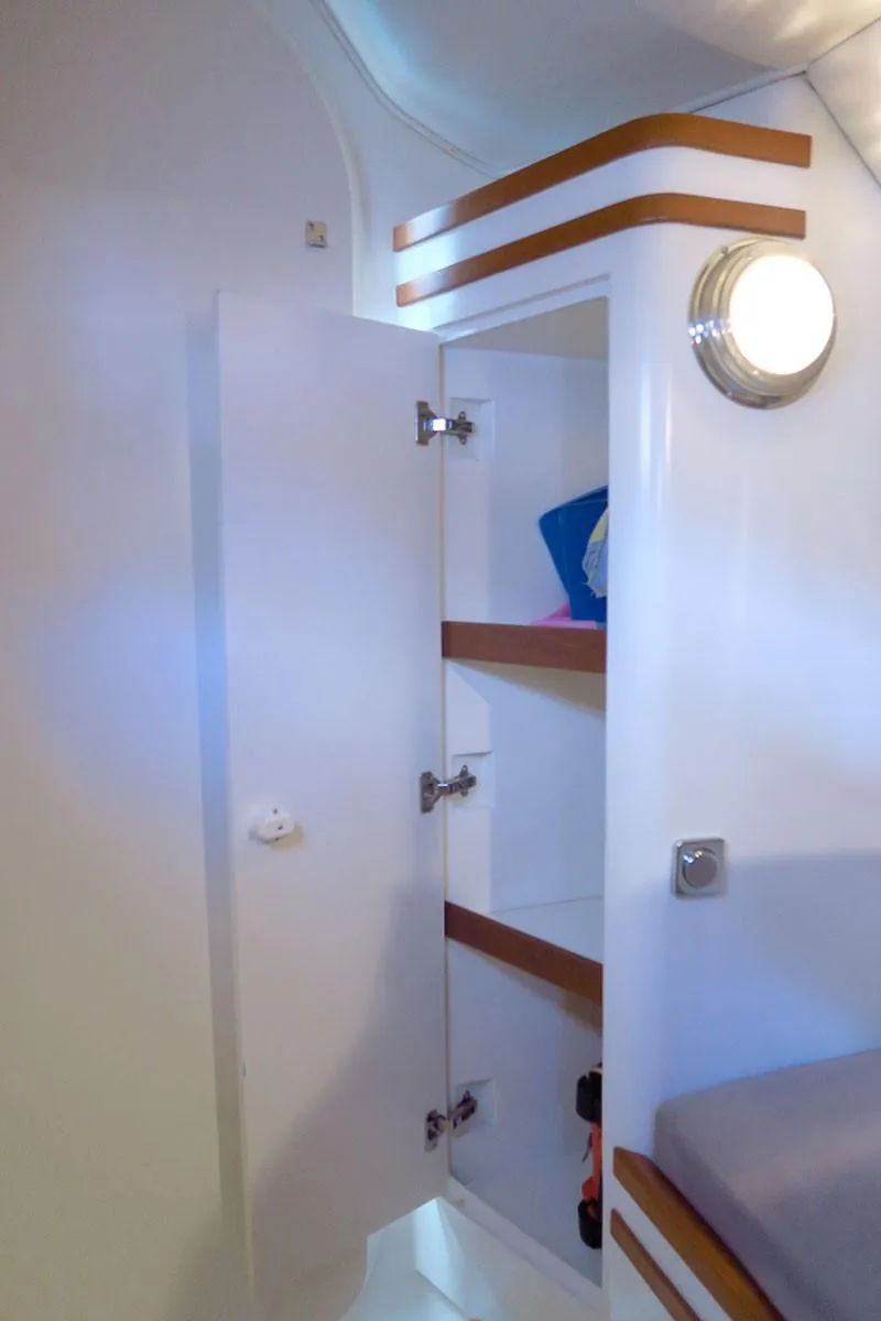 Slide: The Image of DK DK 46 2006 - 20