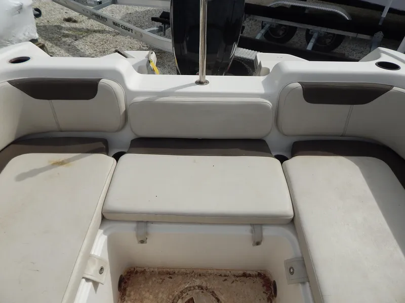 Slide: The Image of Bayliner Element E21 2021 - 25