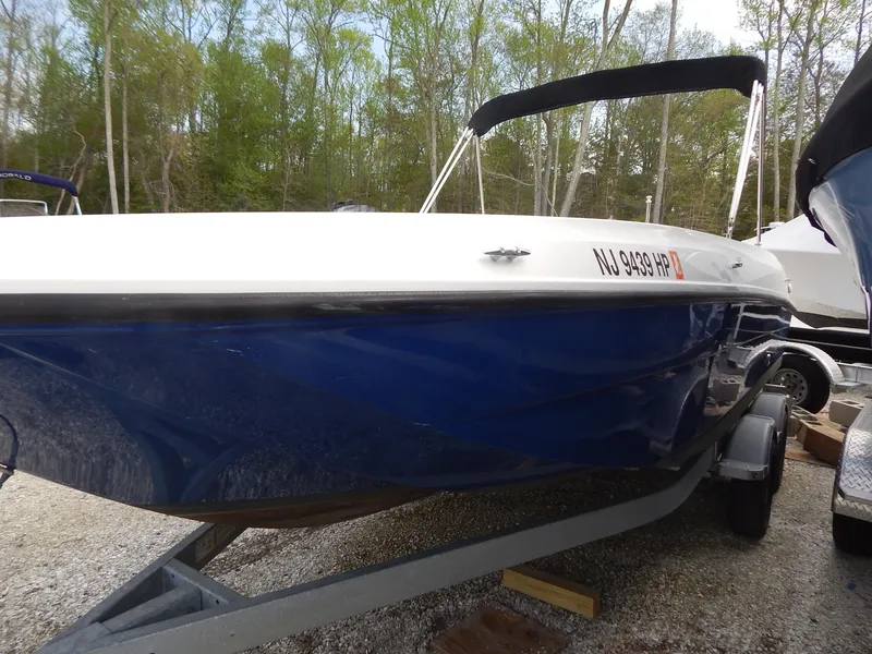 Slide: The Image of Bayliner Element E21 2021 - 6