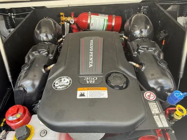 Slide: The Image of Volvo Penta 350 V8 engine in 2025 Regal LS6 Surf boat. - 34