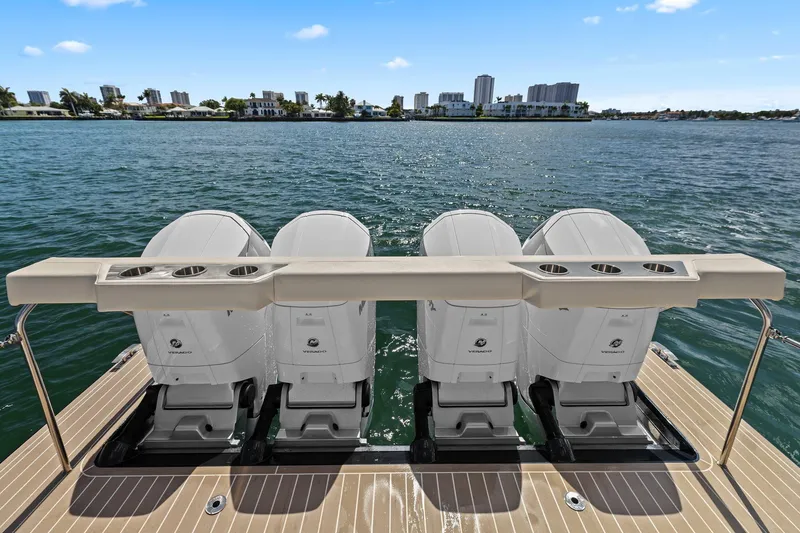 Slide: The Image of Formula 500 Super Sport Crossover 2025 - 100