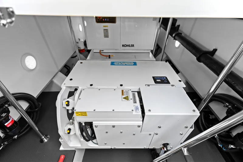 Slide: The Image of Formula 500 Super Sport Crossover 2025 - 110