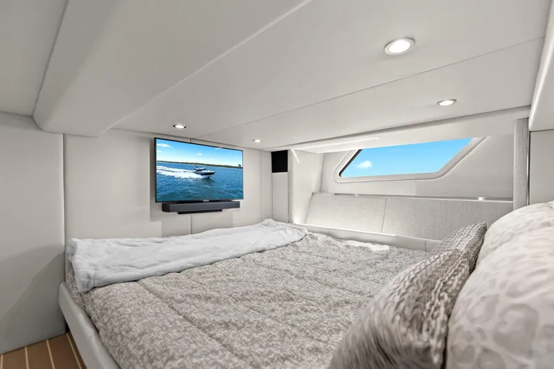 Slide: The Image of Formula 500 Super Sport Crossover 2025 - 55