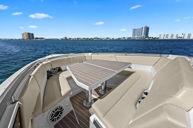 Slide: The Image of Formula 500 Super Sport Crossover 2025 - 57