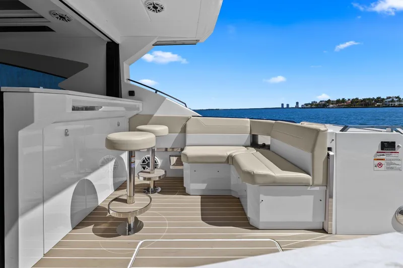 Slide: The Image of Formula 500 Super Sport Crossover 2025 - 90