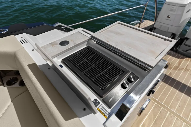 Slide: The Image of Formula 500 Super Sport Crossover 2025 - 96