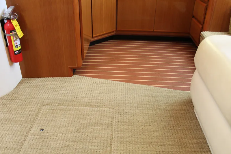Slide: The Image of Plush carpet abuts galley - 36
