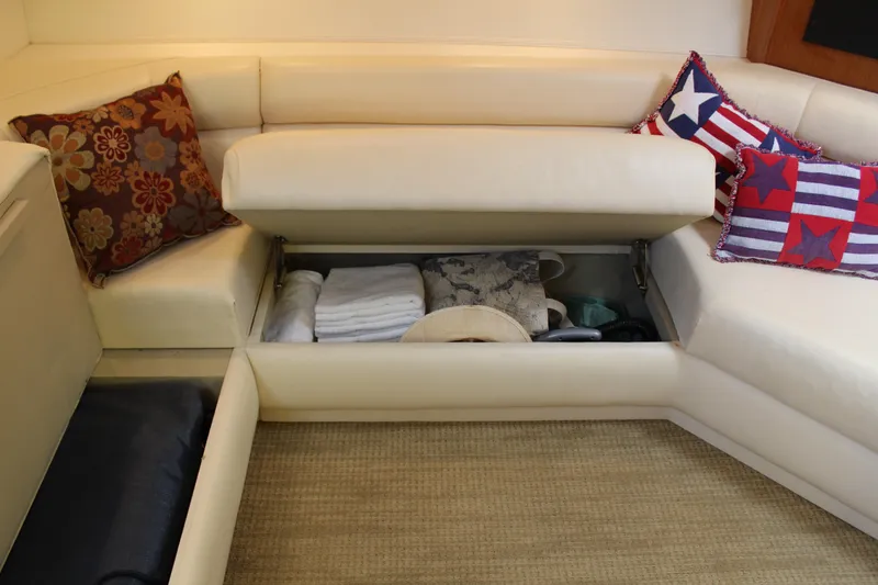 Slide: The Image of Under settee stowage - 38