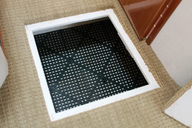 Slide: The Image of Salon bilge stowage - 41