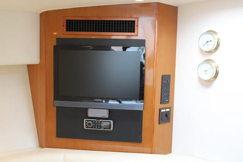 Slide: The Image of Entertainment center - salon - 43