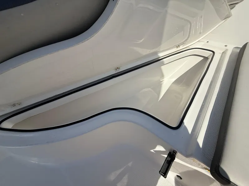 Slide: The Image of Aquasport 2300 Center Console 2022 - 55