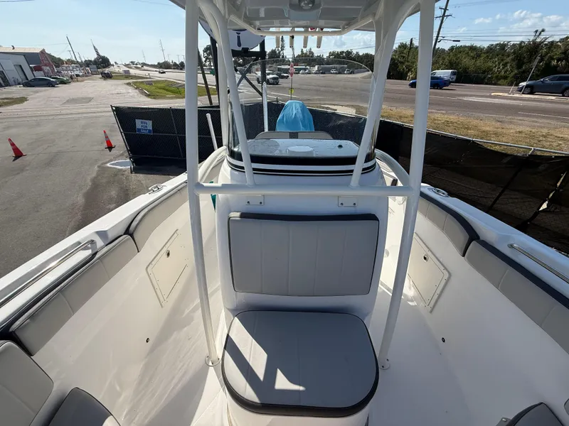 Slide: The Image of Aquasport 2300 Center Console 2022 - 59