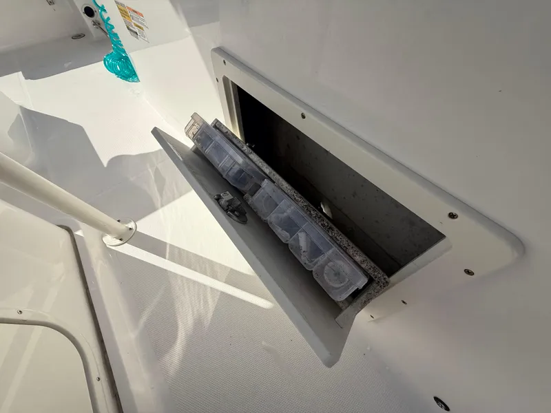 Slide: The Image of Aquasport 2300 Center Console 2022 - 63